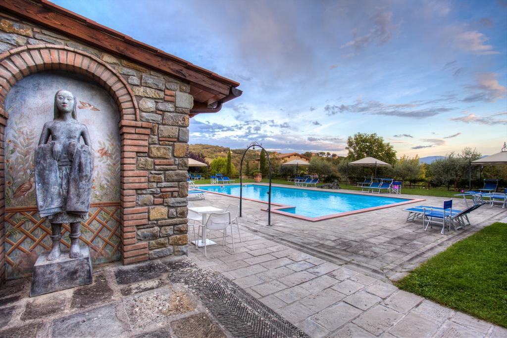 Borgo Corsignano Hostal Poppi Exterior foto