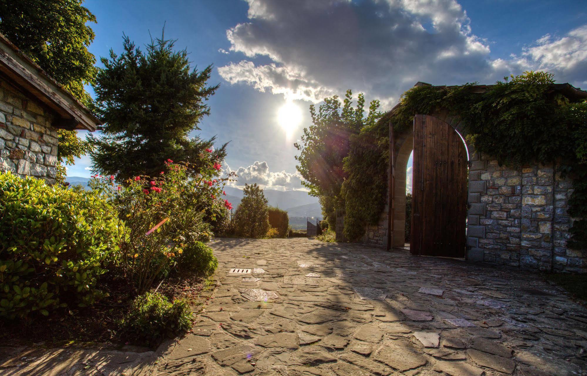 Borgo Corsignano Hostal Poppi Exterior foto